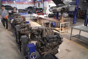 Nhà xưởng thực hành ngành Công nghệ ô tô